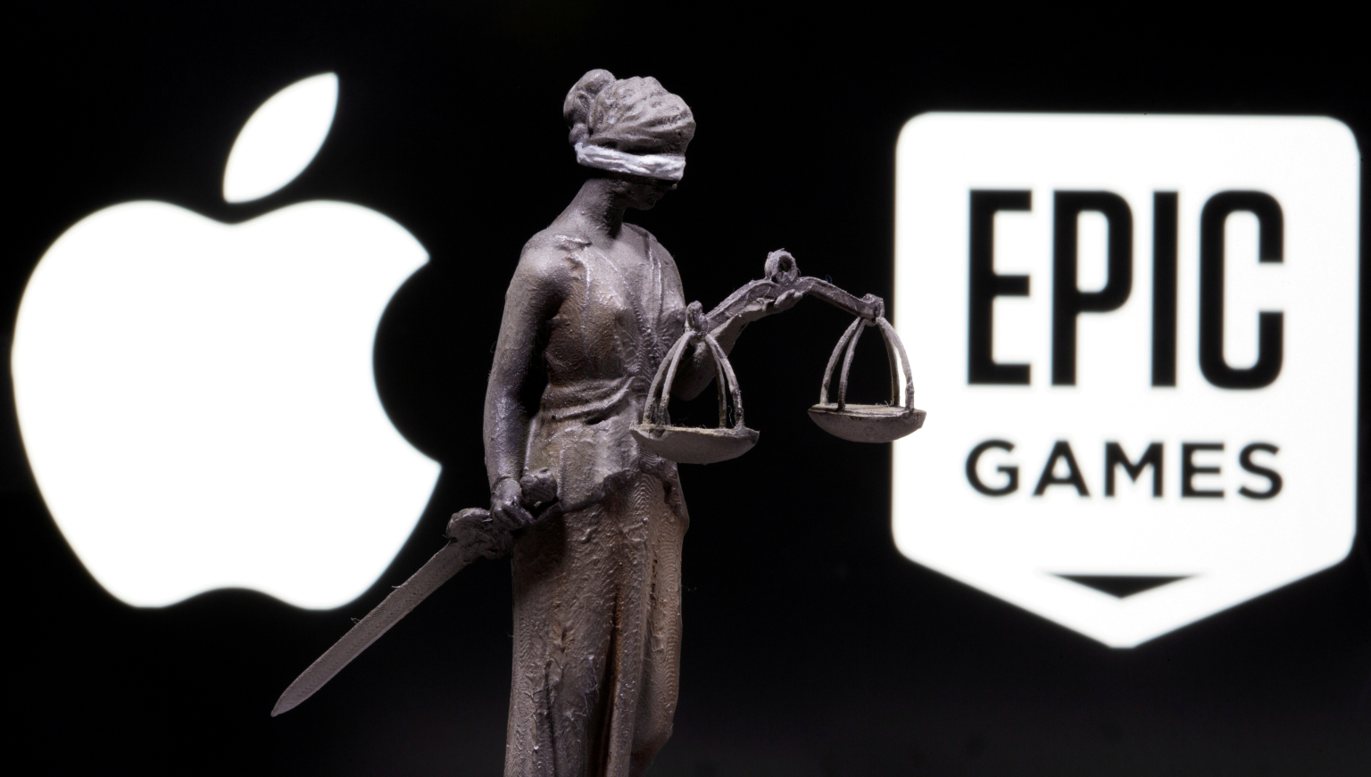 Apple Approves Epic Games Marketplace App in Europe After Initial Rejections