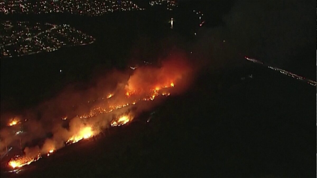 California Fire: Auto Fire in Ventura County Slows as Crews Gain Control.