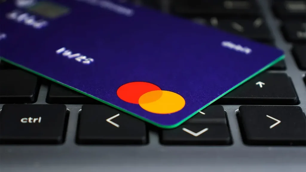 Mastercard Partners With Fiserv to Drive Mainstream Adoption of FIUSD Stablecoin Mastercard Partner Up With Fiserv to Bring FIUSD Stablecoin Mainstream. (Image Source: Adobe Stock)