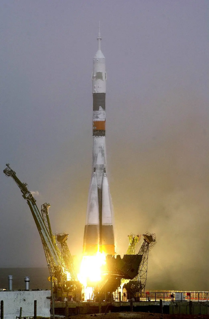 NASA Choose SpaceX For $843 Million Contract to Safely Deorbit the ISS 1