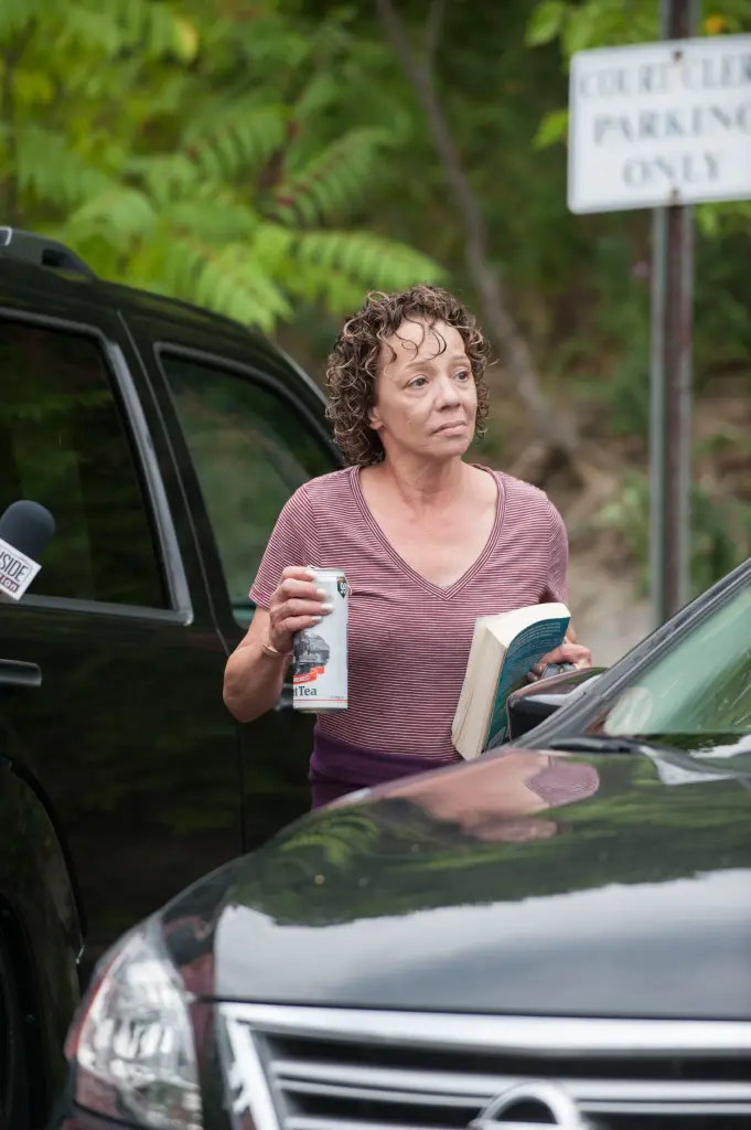 Mariah Carey Mourns the Tragic Pass of Her Mother and Sister on the Same Day 2  Alison Carey, Mariah’s estranged sister, died at the age of 63 from complications related to her organ function while she was in hospice care. (Image Credit: Douglas Healey)