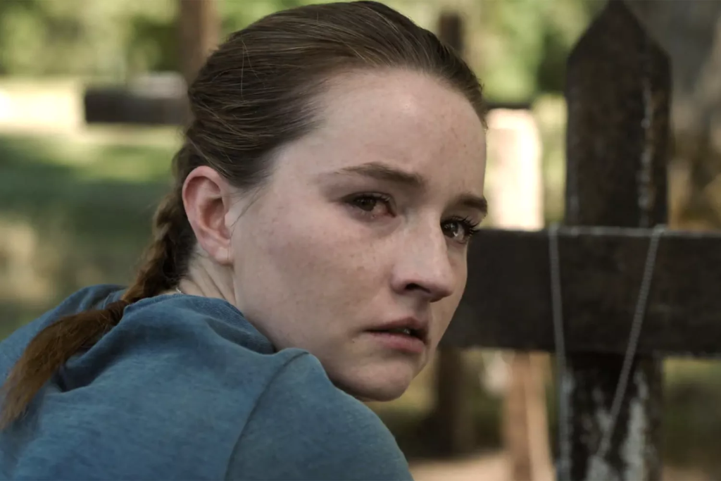 The Last of Us Season 2: First Look at Kaitlyn Dever as Abby in Latest Trailer 1 Kaitlyn Dever's Abby arrives on 'The Last of Us' season 2. (Image Credit: HBO Max)