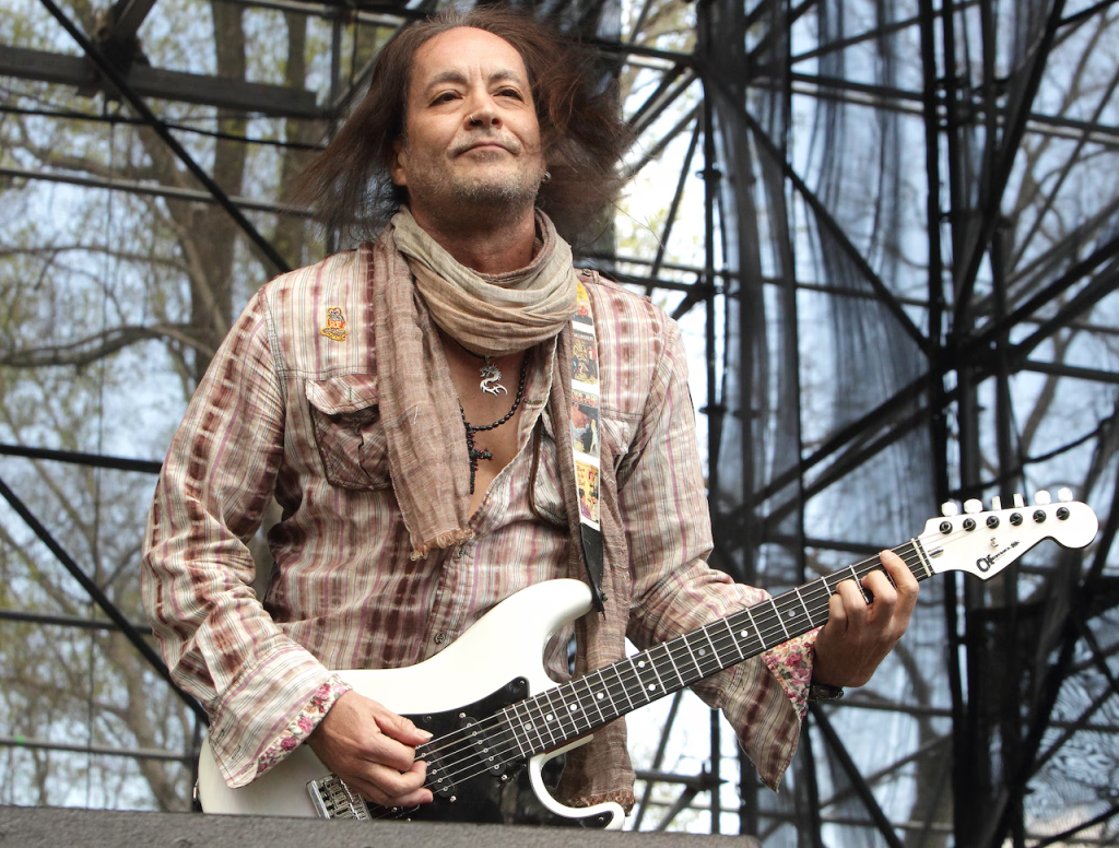 Legendary Guitarist Jake E. Lee Shot In Las Vegas Shooting 1 The former guitarist for Ozzy Osbourne, Jake E. Lee was shot and suffered multiple gunshot wounds while walking his dog near his Las Vegas home on Tuesday, Oct. 15, 2024, police said. (Image Credit: Owen Sweeney/Invision/AP)