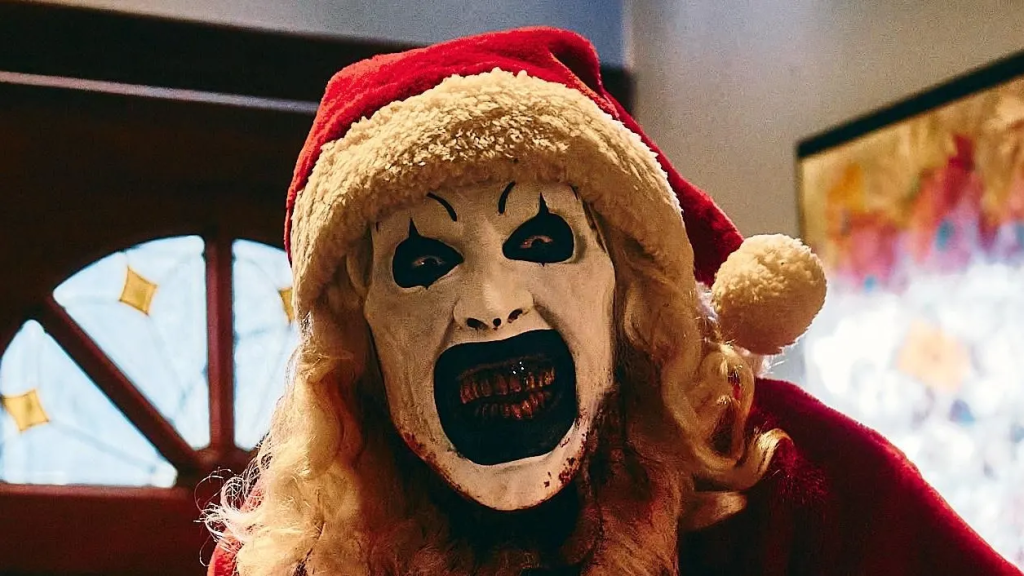 The Terrifier 3: Everything You Need to Know About the Grisly New Horror Film 2 David Howard Thornton is back as Art the Clown, The Terrifier in "Terrifier 3." (Image Credit: Cineverse)