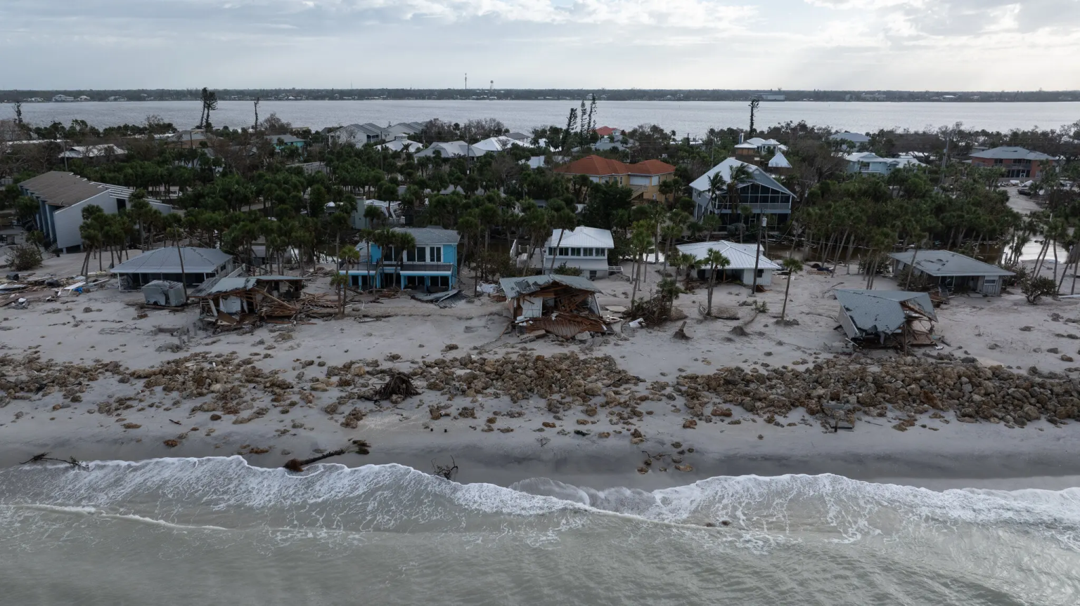 Hurricane Milton Damage: Death Toll Rises and FEMA Aid on the Horizon. (Image Source: Paul Ratje / The New York Times)