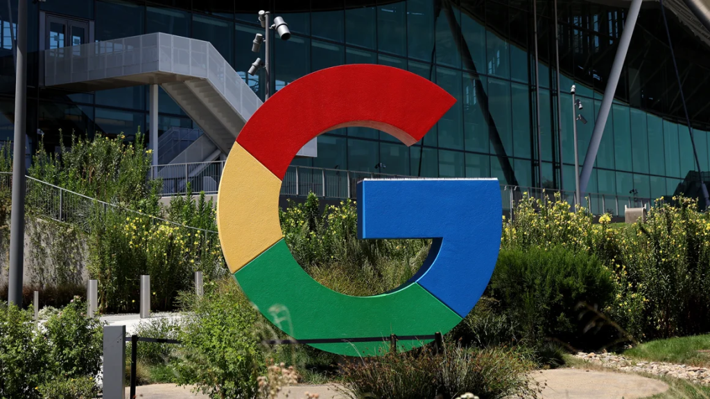 The Russian court fines Google more than the global GDP. (Credit: Justin Sullivan / Getty Images)