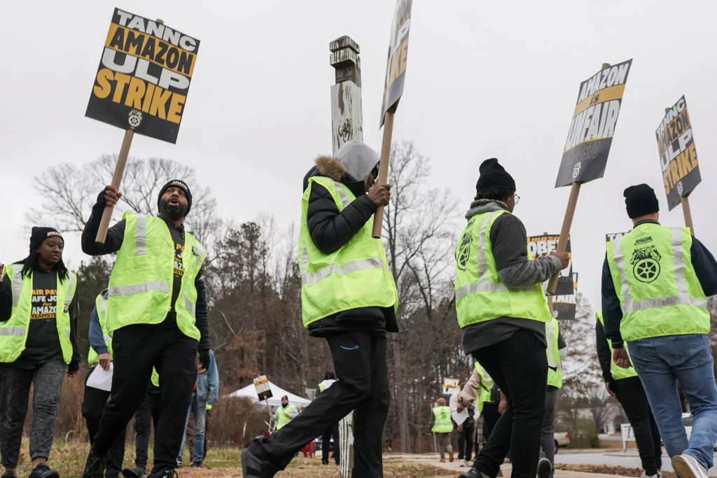 Amazon Workers Strike At Holiday Rush: What You Need to Know 2 Amazon Strike at seven Amazon facilities have workers walked off the job Thursday over a new collective bargaining agreement. (Image Credit: REUTERS)