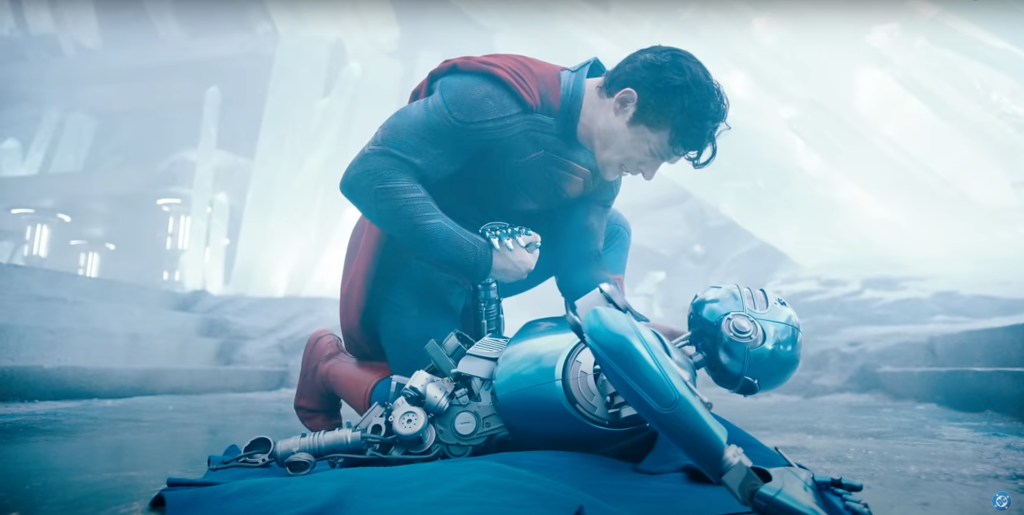 Kelex in Superman trailer teaser. (Image Credit: DC)