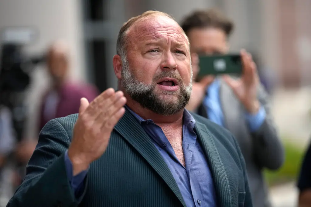  Alex Jones’s Infowars auction purchase by The Onion were rejected by U.S. Bankruptcy Judge Christopher Lopez. (Image Credit: AP)