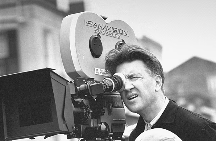 David Lynch at the filming of “Wild at Heart” (1990). (Credit: Acey Harper/The Life Images Collection/Getty Images)