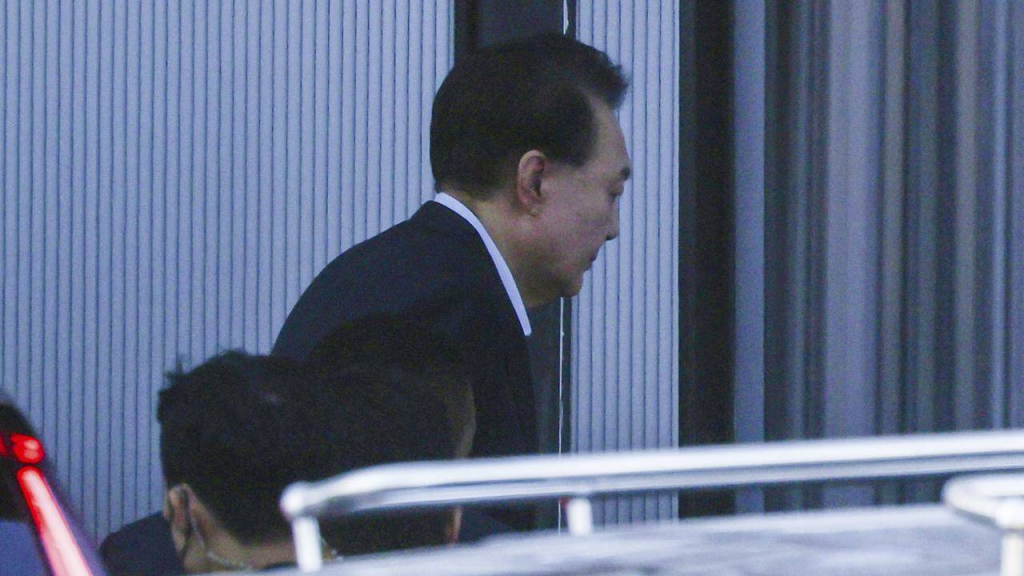 South Korea President Yoon Suk Yeol Arrested After Stand Off South Korea President Yoon Suk Yeol Arrested On Wednesday at His Residence in Seoul, South Korea Over Martial Law Scandal Last Month. (Image Credit: AP)