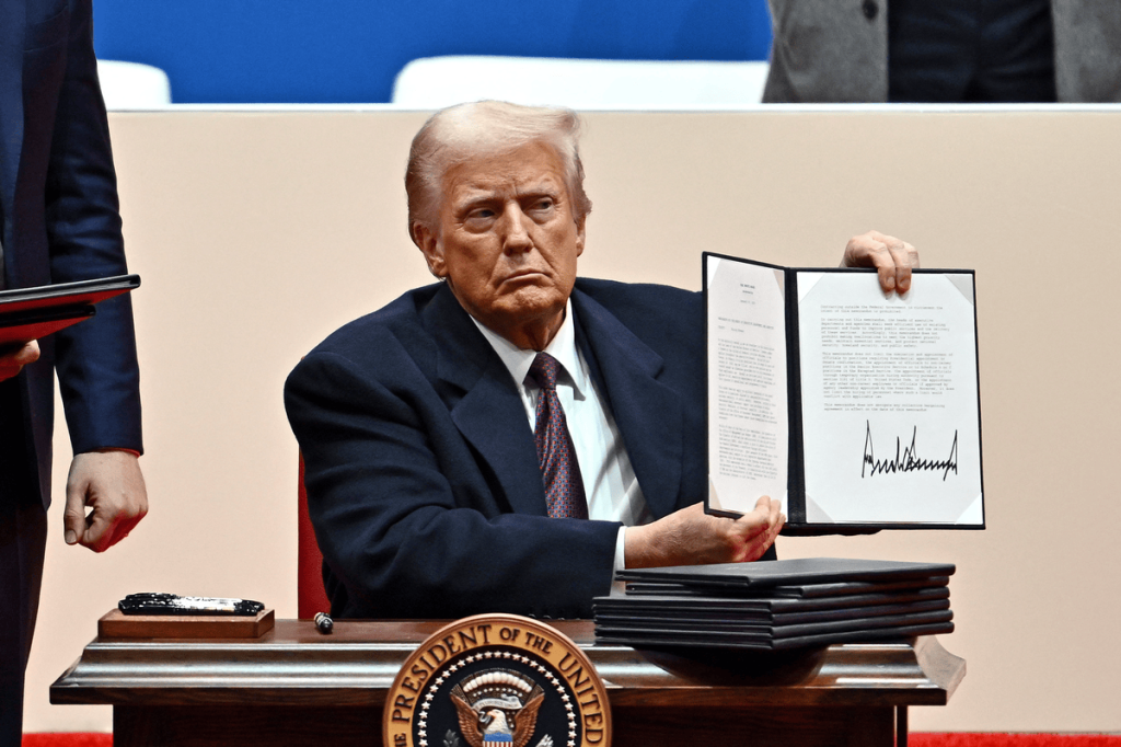 President Donald Trump signed an executive order withdrawing the U.S. from the WHO and accused the agency of “taking advantage” of the U.S. (Image Credit: AFP)