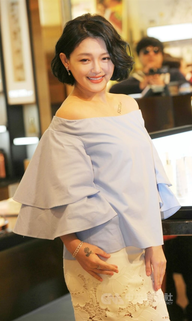 Taiwanese Iconic Star Barbie Hsu Passes Away at 48 1 Taiwanese actress and icon, Barbie Hsu (Image Credit: CNA file photo)