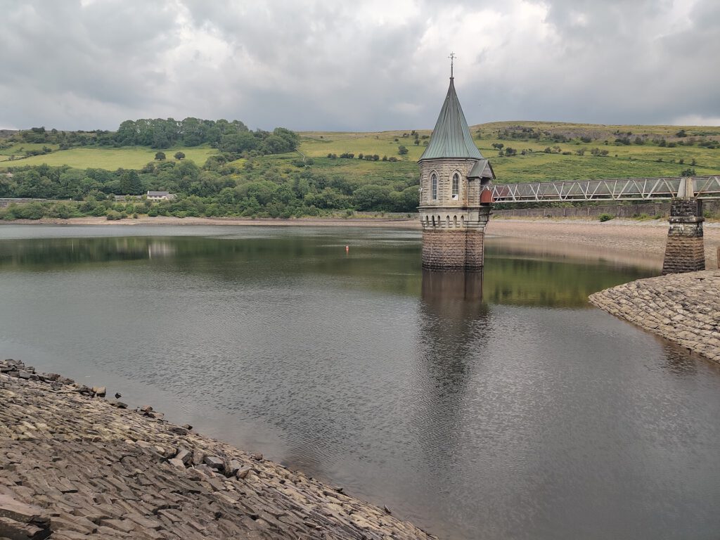 10 Eerie British Sites for Halloween 1 Pontsticill Reservoir and valve tower on cloudy day