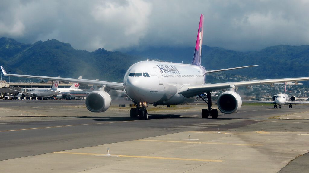 Alaska Airlines Cuts 200 Jobs as 2026 Loss Widens 1 Honolulu International Airport, Honolulu (503727)