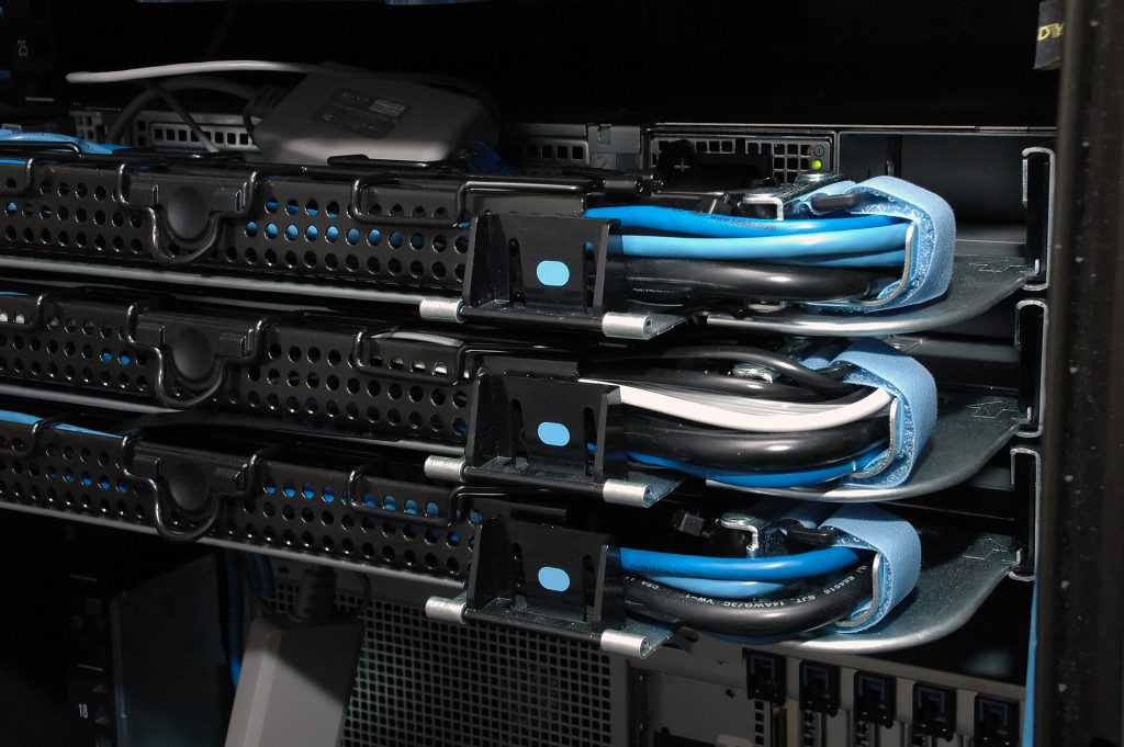 AWS Launches ECS Gateway to Simplify Container Ingress 4 Cable Management Dell