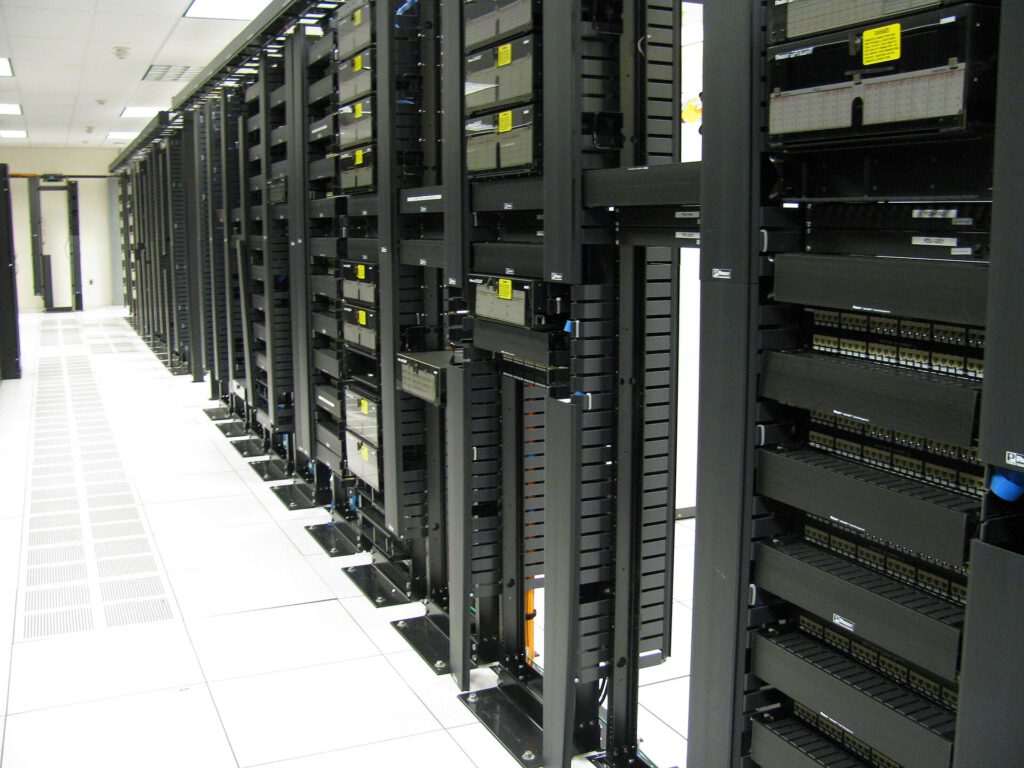 Network Aisle Front