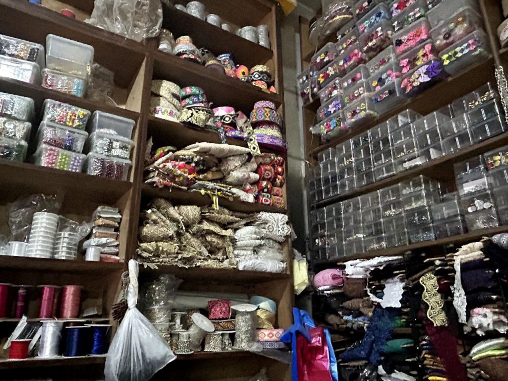 A DIY Crafts shop Gaza war 23 25