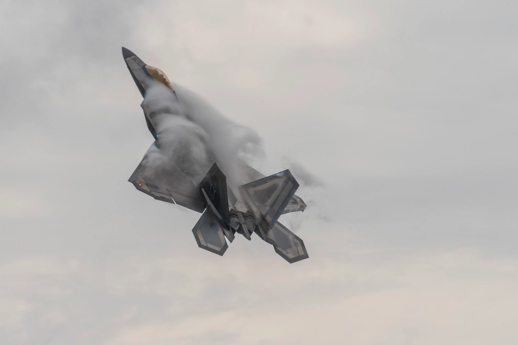 F-22 Pilot Commands Anduril Fury Drone in Simulated Combat 3 U.S. Air Force F 22 Raptor