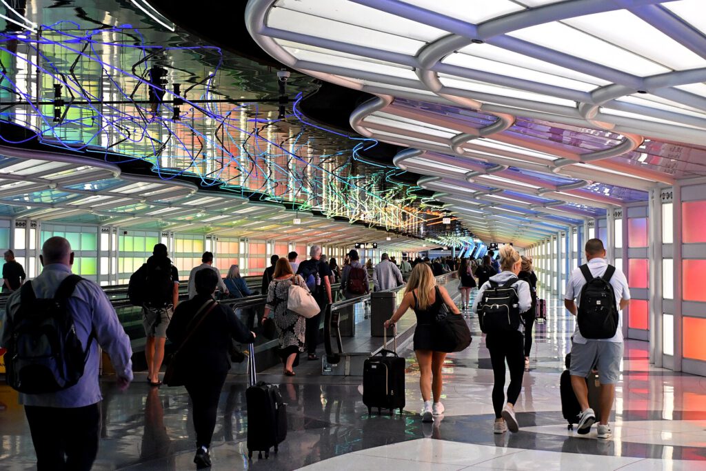 FAA Chicago Flight Caps May Last Until 2034 1 Underground pedestrian walkway, O'Hare International Airport, Chicago,