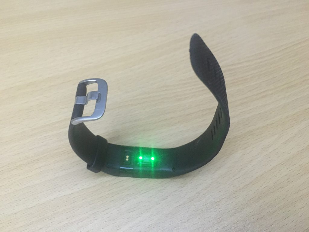 Fitbit Edge Lacks NFC, Google Cites Low Usage Fitbit Edge smartwatch without NFC payment symbol