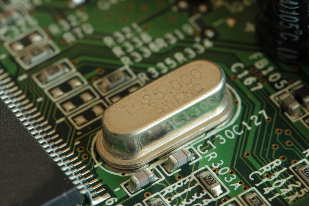 Florida Sues TP-Link Over Router Safety and China Ties 3 Crystal oscillator (25 MHz) 3Com