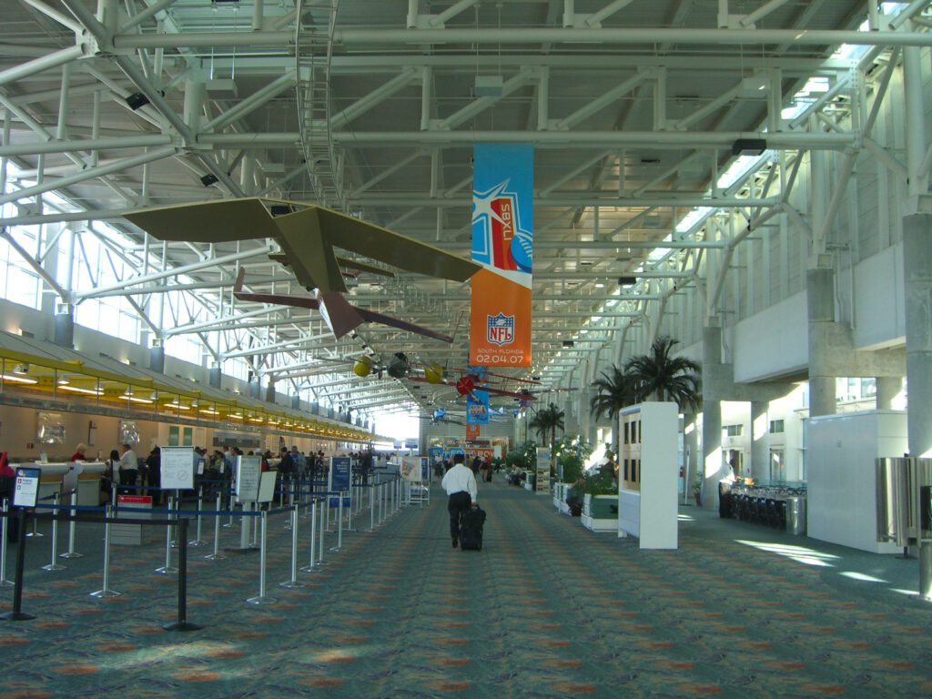 JetBlue Cuts 4 International Routes as Fort Lauderdale Takes Over 3 Fort Lauderdale – Hollywood International Airport terminal 1 check in