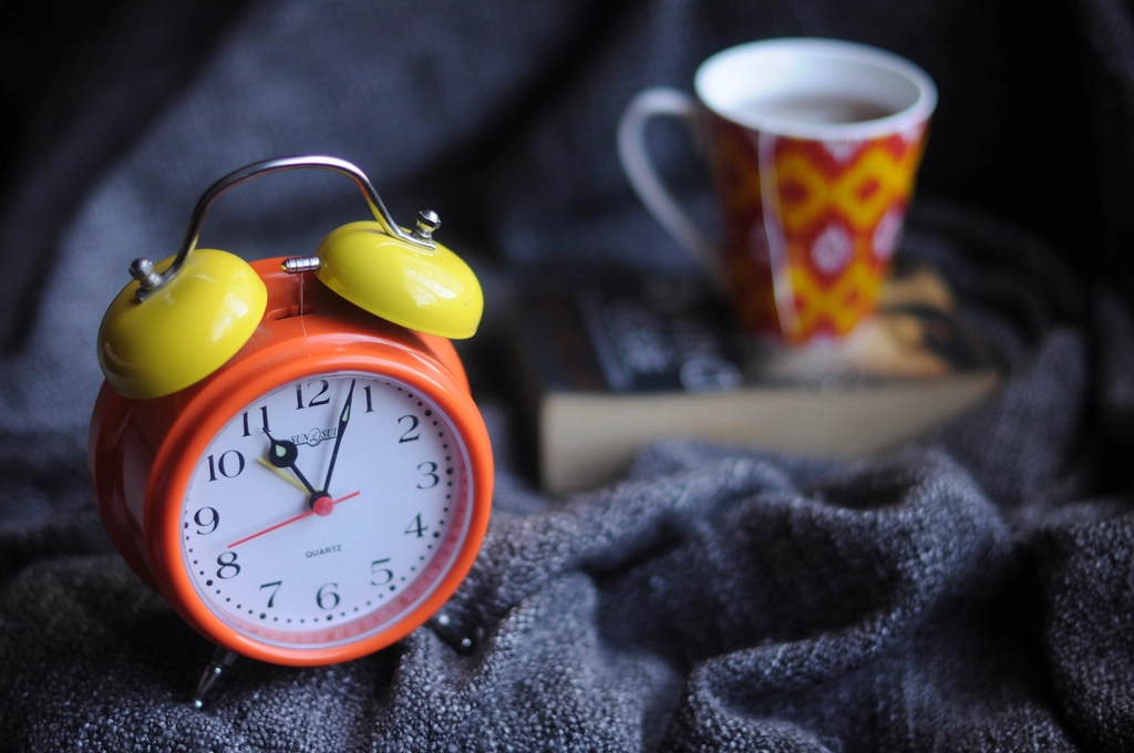 macro shot standard alarm clock