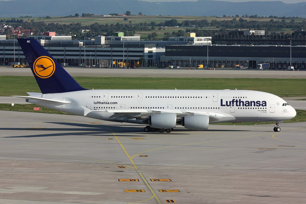 Lufthansa extra fuel tankering procedure at Frankfurt Airport