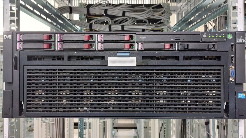 HP ProLiant DL580 G7 in