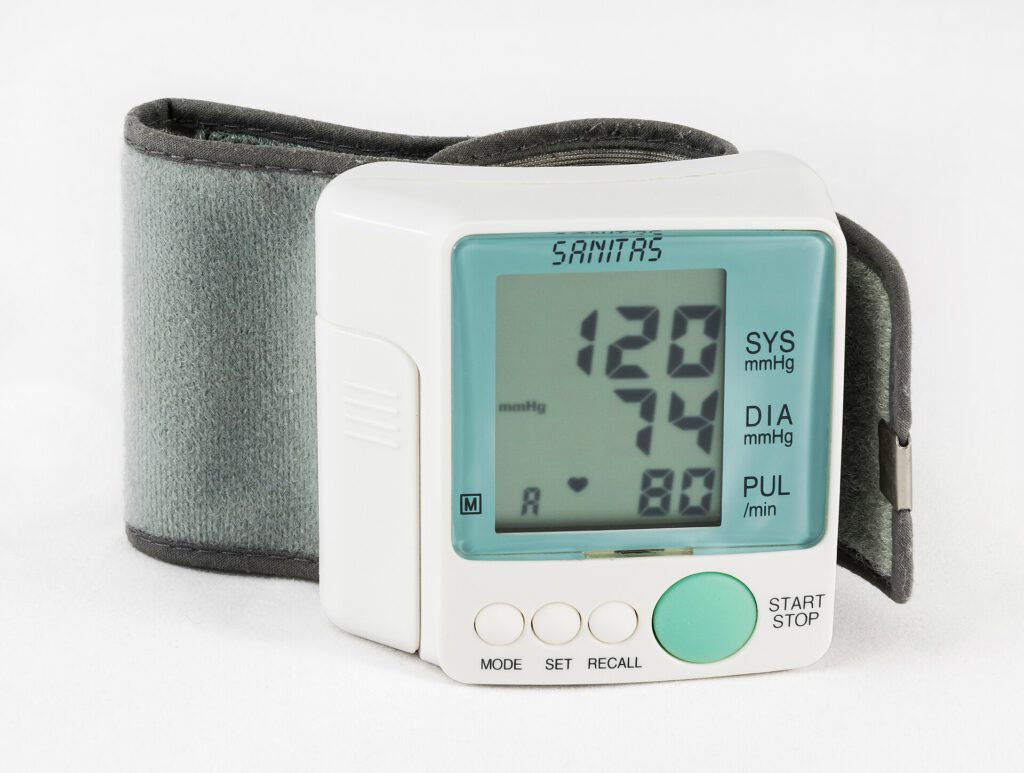 Missed Blood Pressure Doses Nullify Heart Protection 1 2017 Sfigmomanometr elektroniczny