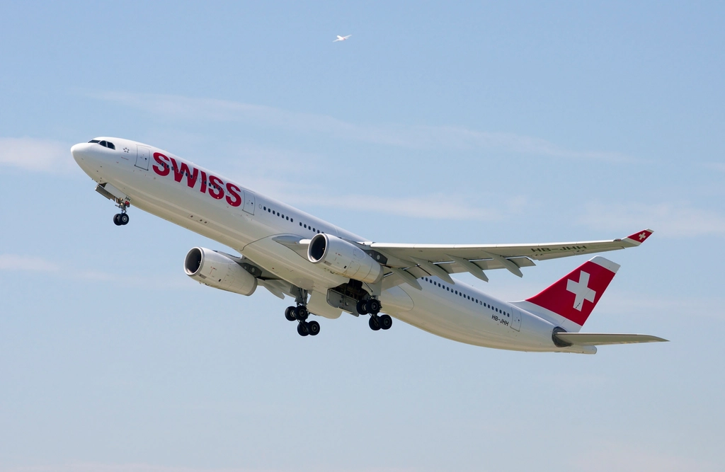 Swiss airlines aircraft, Zurich airport