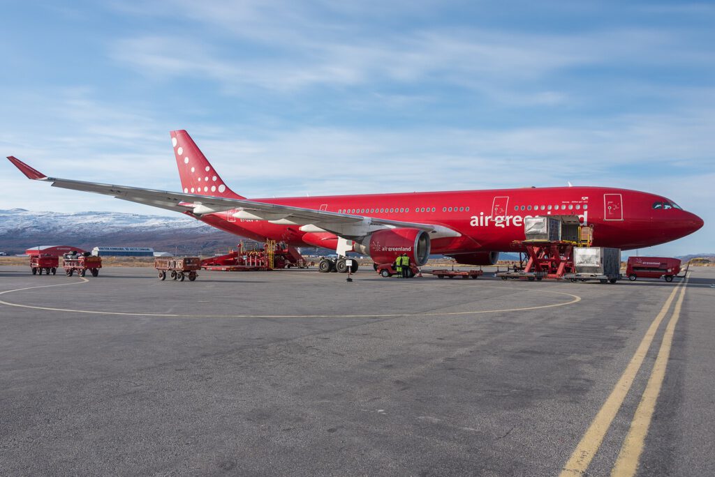 2017 09 20 02 Air Greenland Airbus A330 200 (OY GRN) at Kangerlussuaq Airport (SFJ), Greenlan