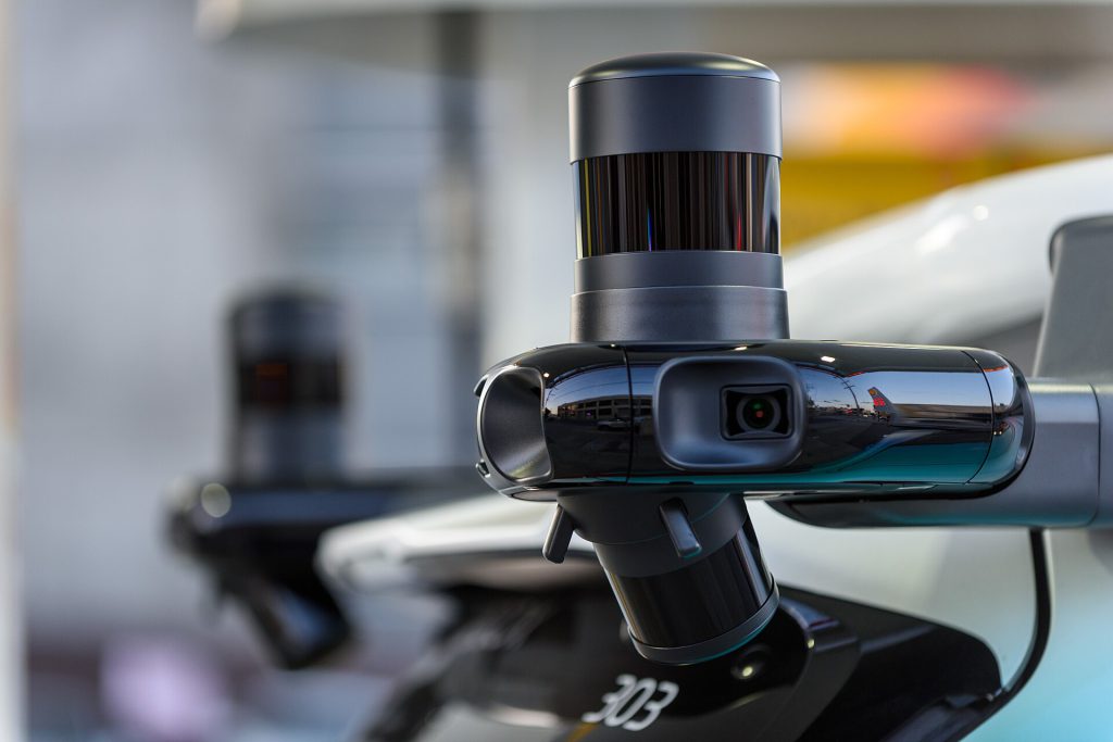 Zoox Toyota Highlander Test Vehicle   Sensor Closeup   San Francisco, May 2025 07