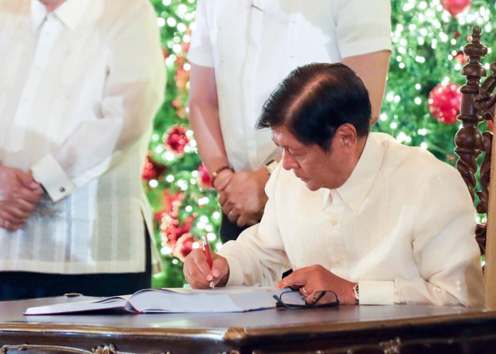 Thursday News Quiz: Elections, Budgets, and the Goose Mystery 3 Signing of the General Appropriations Act of 2025 A