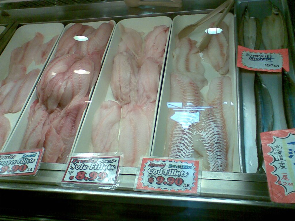 Sole fillets and cod fillets