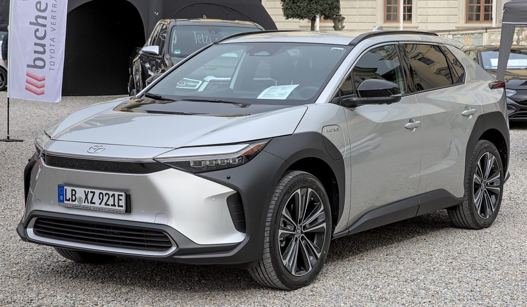 Toyota bZ4X Automesse Ludwigsburg 2022 1X7A