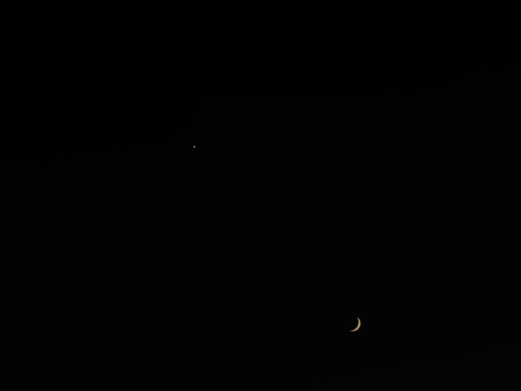 Waxing crescent with Venus, Amman