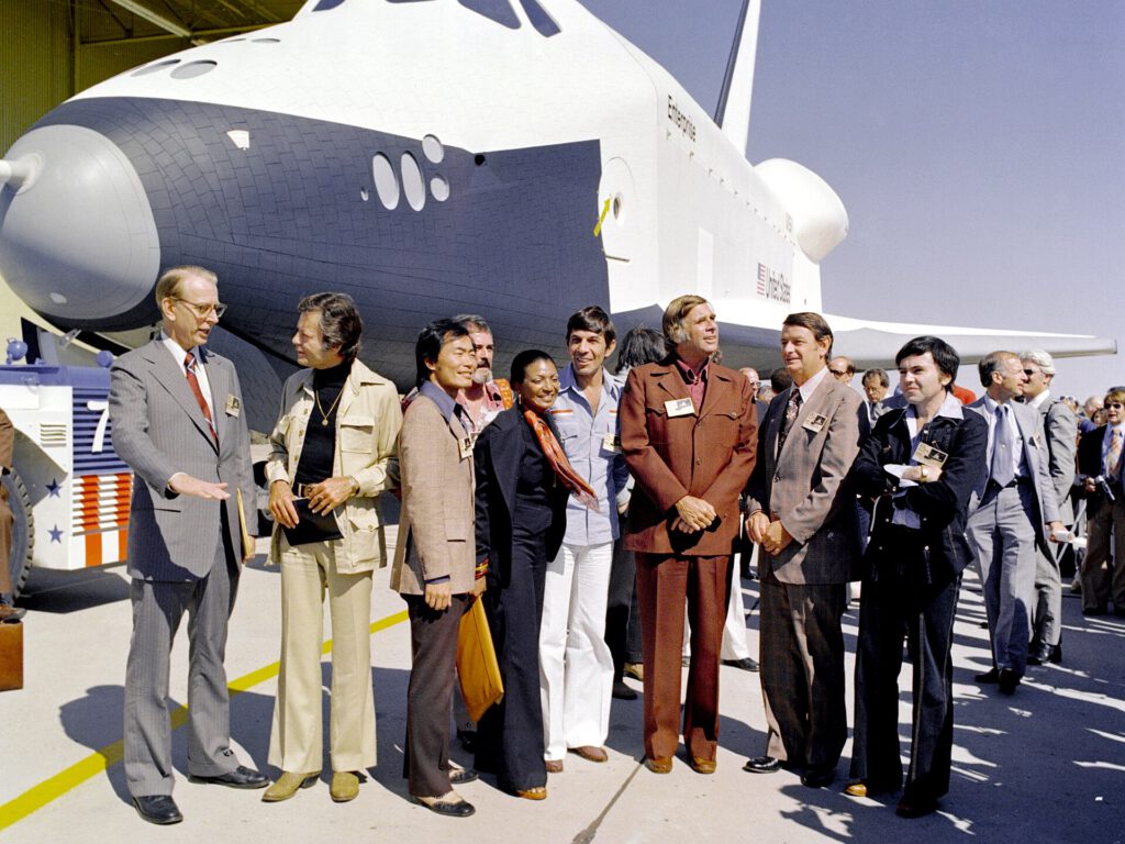 The Shuttle Enterprise   GPN 2000