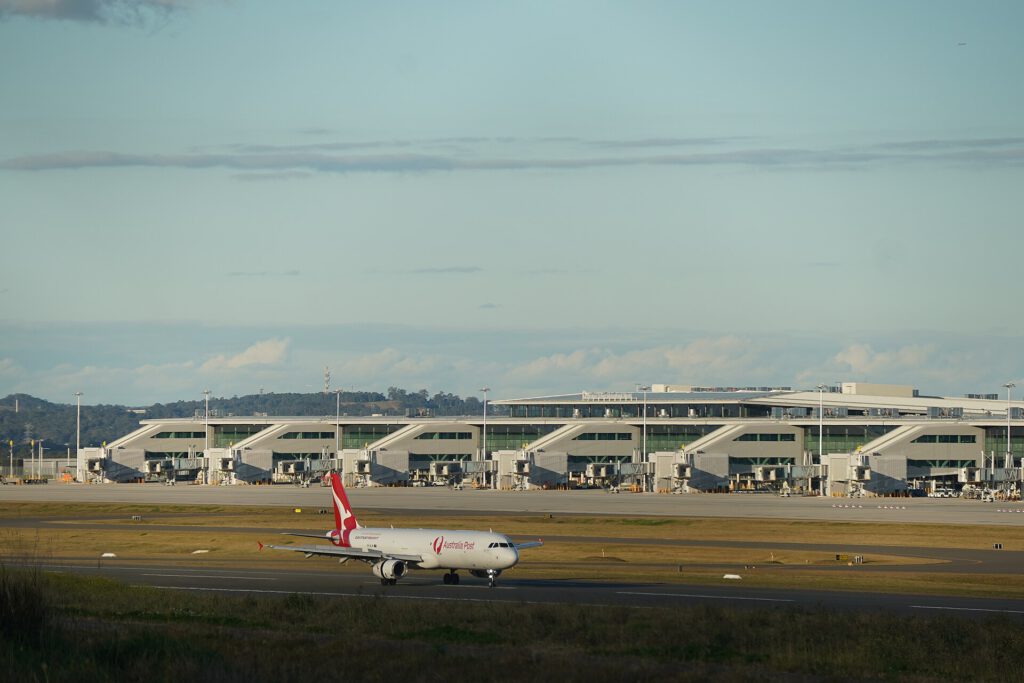 Western Sydney Airport Opens With First Jetstar Flight 3 Western Sydney Airport Jet
